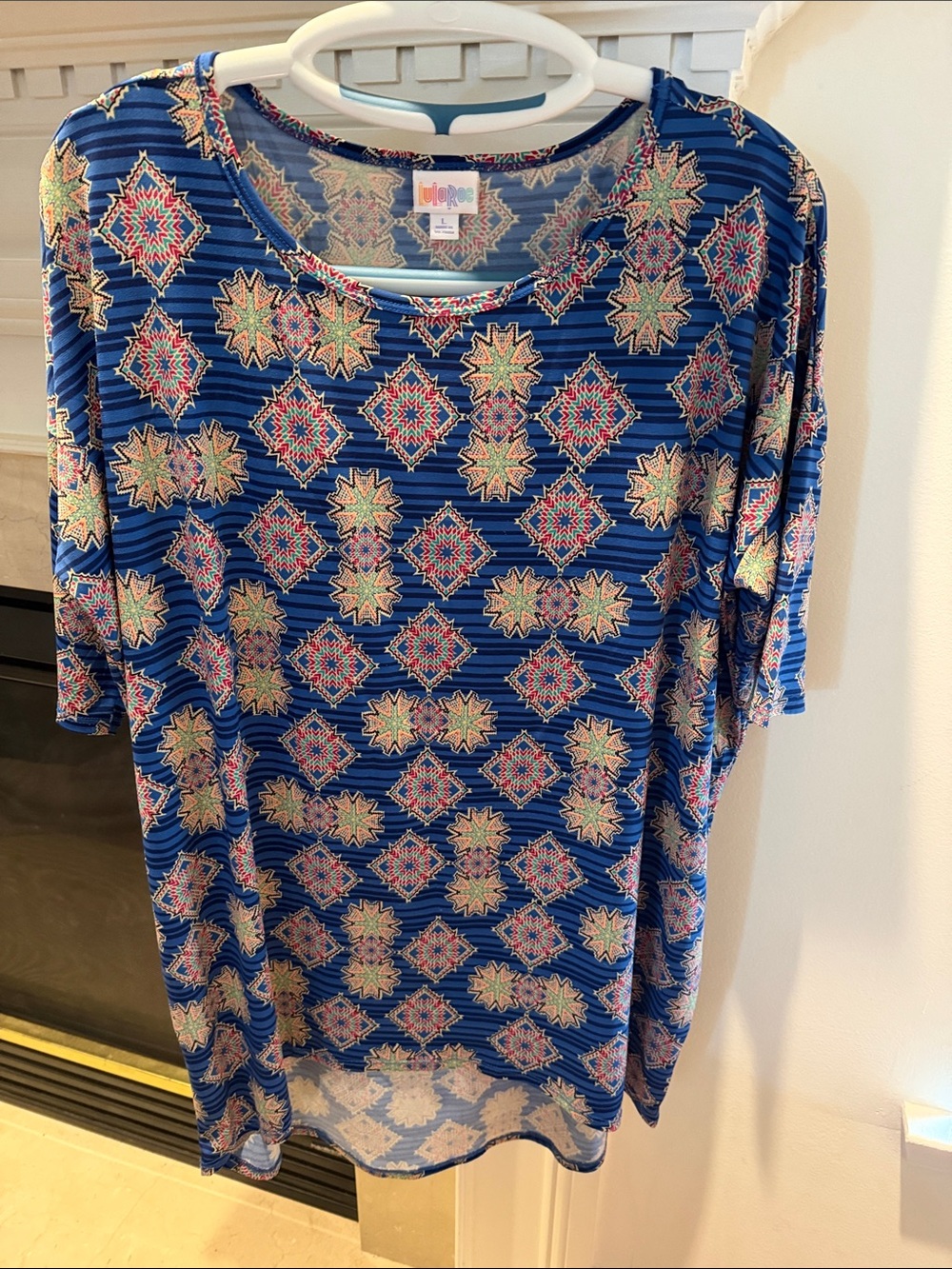 LuLaRoe Blue Geometric-Print Short Sleeve Tunic